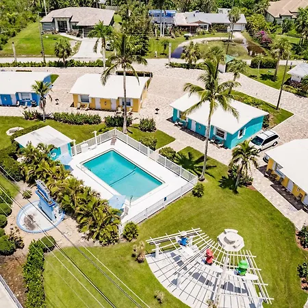 2 Bed Cottage With Pool, Close To Beach! Bbq Grills & Patio Fort Myers Exterior photo